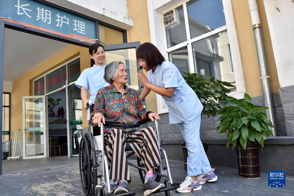 网页炸金花链接